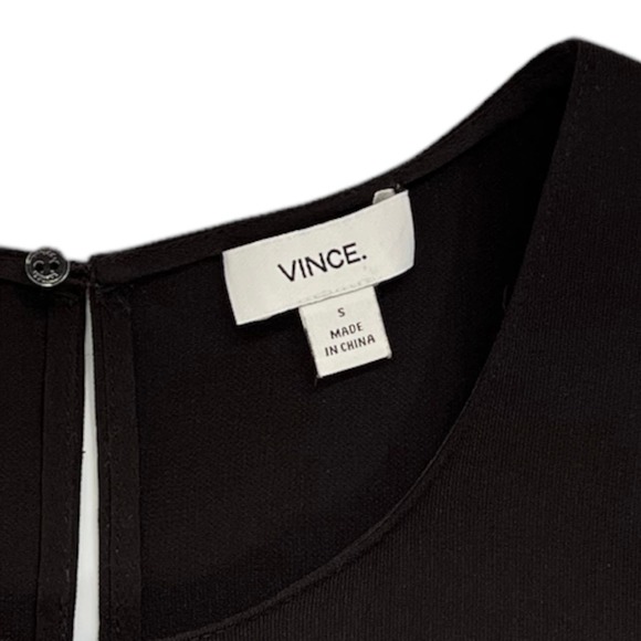 VINCE Bonded Crepe Sleeveless Top Relaxed Fit Elevated Basic Blouse Black Small - Picture 8 of 9